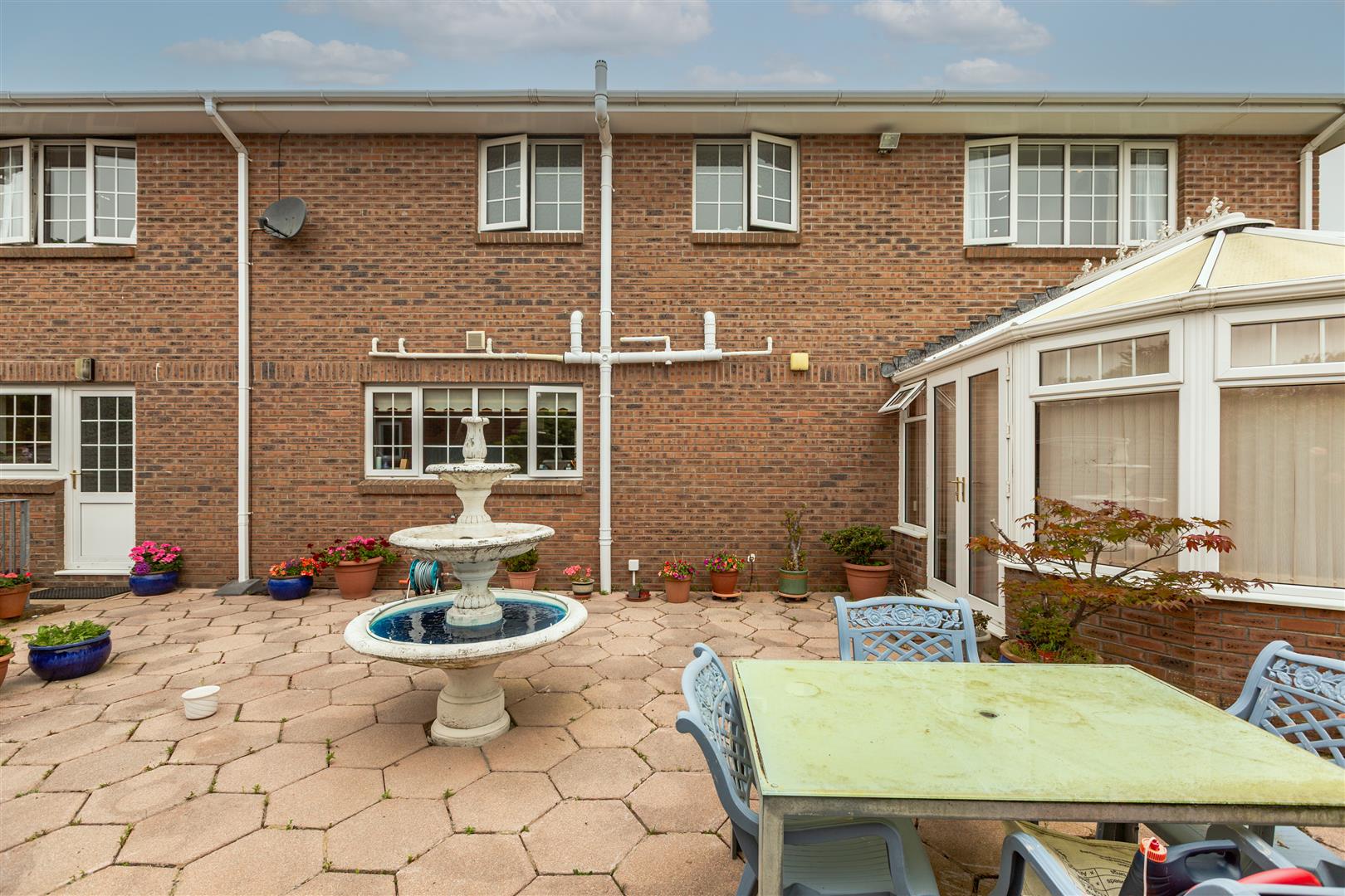 Llys Le Breos, Mayals, Swansea, SA3 5DL